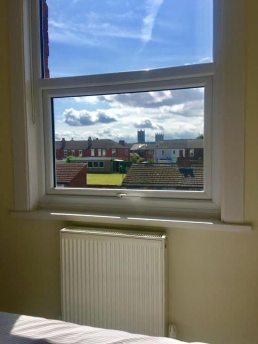 Spacious Victorian Townhouse With Cathedral Views Lincoln Esterno foto