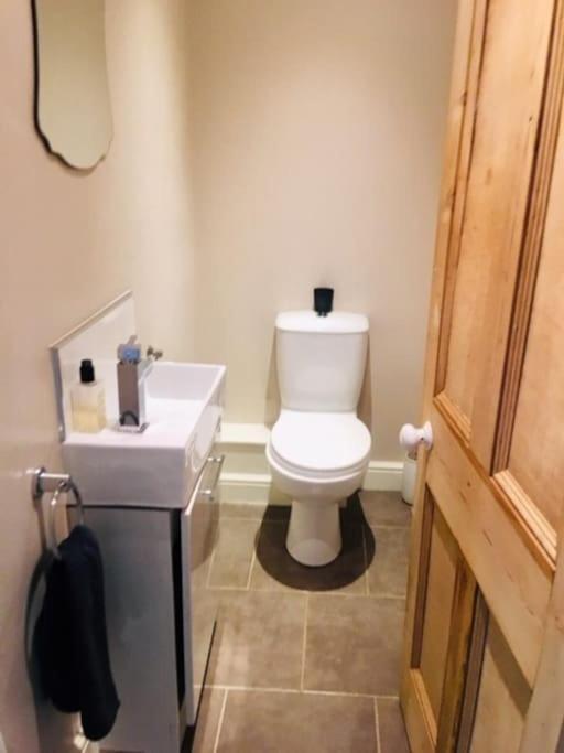Spacious Victorian Townhouse With Cathedral Views Lincoln Esterno foto
