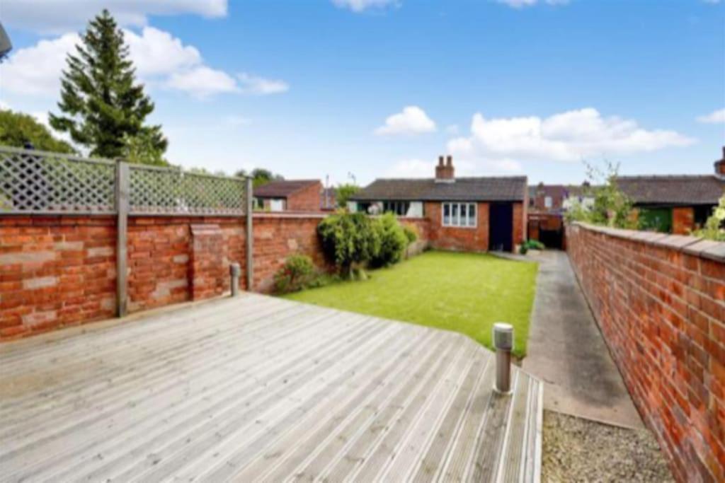 Spacious Victorian Townhouse With Cathedral Views Lincoln Esterno foto
